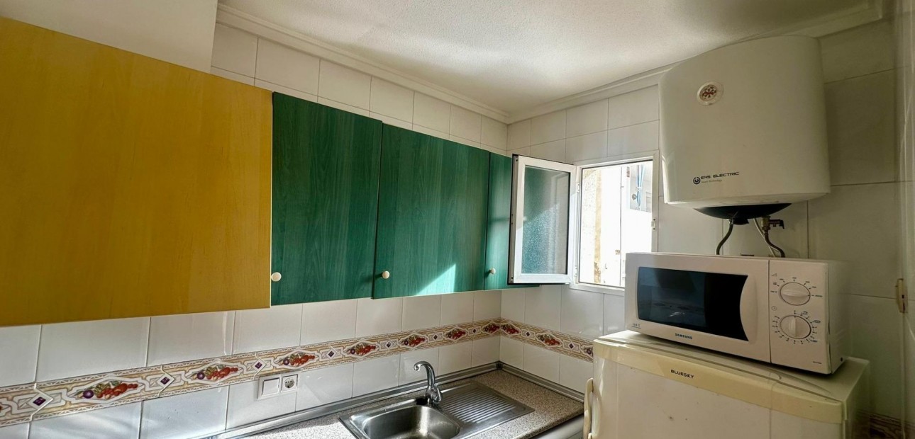 Herverkoop - Appartement / flat -
Torrevieja - Centro