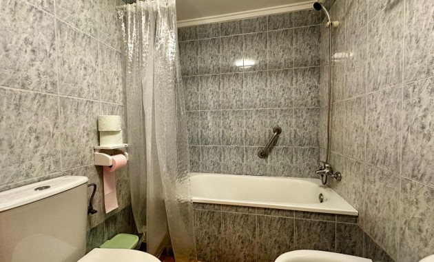 Herverkoop - Appartement / flat -
Torrevieja - Centro