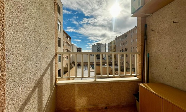 Herverkoop - Appartement / flat -
Torrevieja - Centro