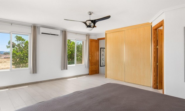 Venta - Country House -
Catral - Comunidad valenciana