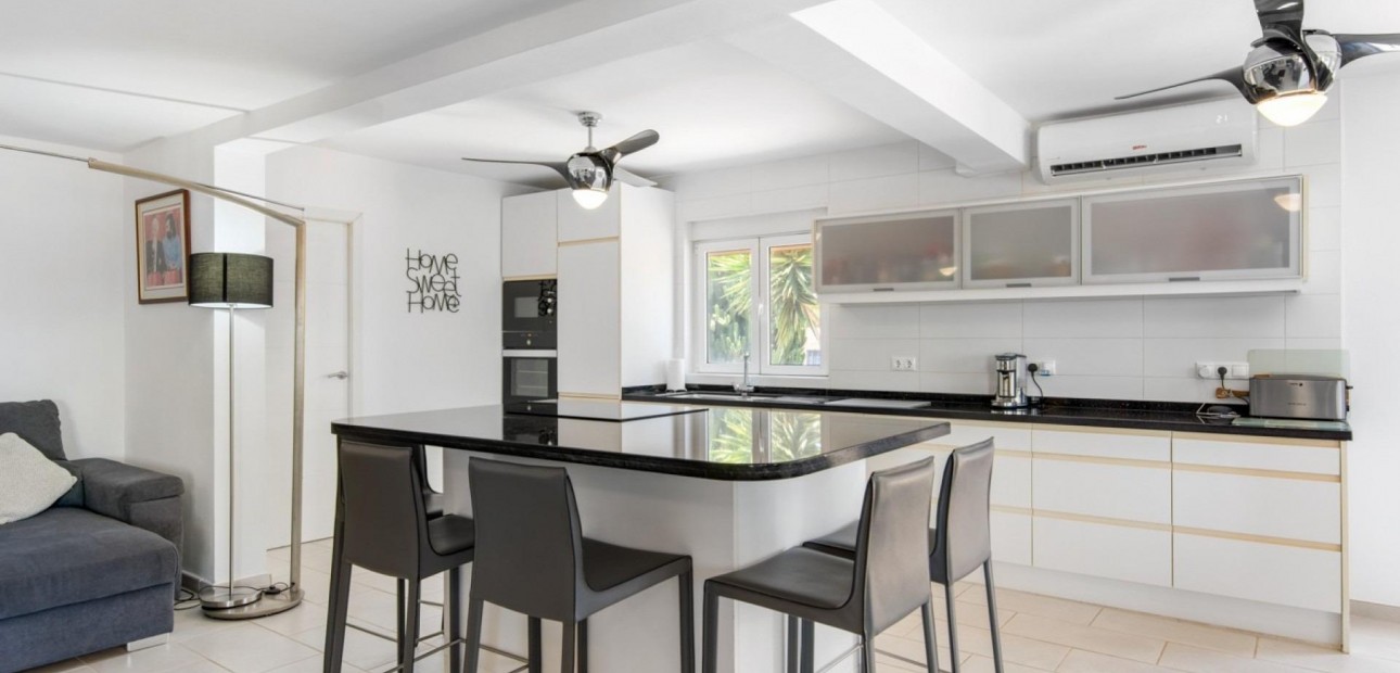 Venta - Country House -
Catral - Comunidad valenciana