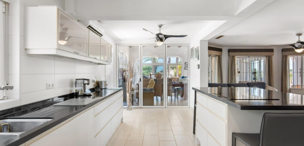 Venta - Country House -
Catral - Comunidad valenciana