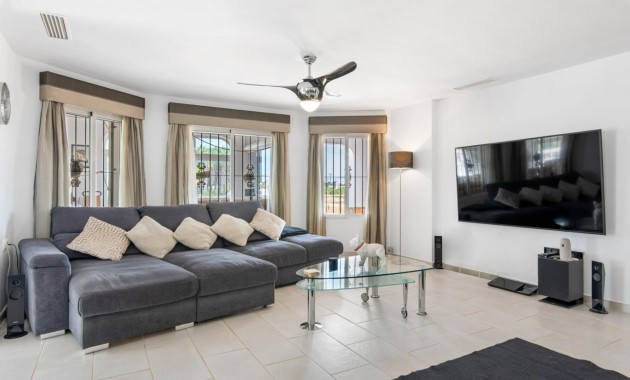 Venta - Country House -
Catral - Comunidad valenciana