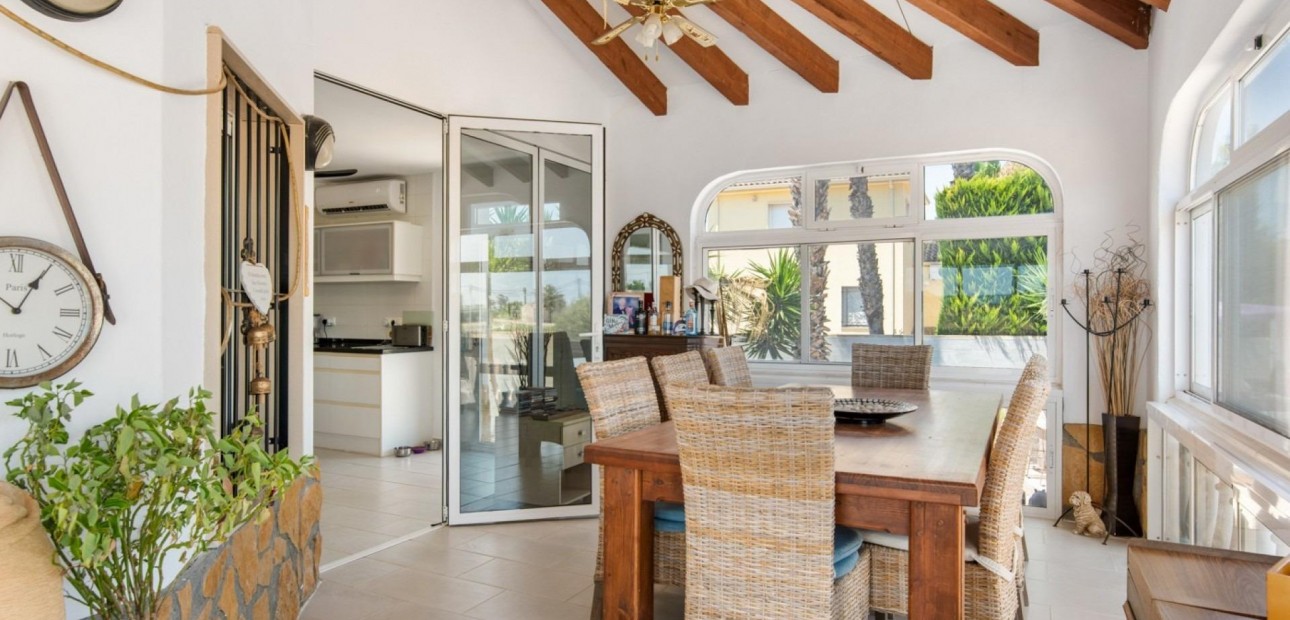 Venta - Country House -
Catral - Comunidad valenciana