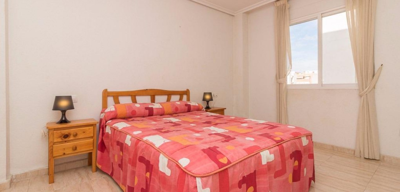 Herverkoop - Appartement / flat -
Torrevieja - Centro