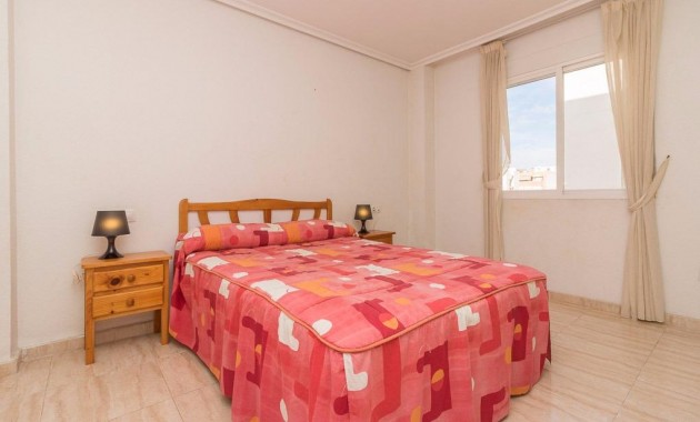 Herverkoop - Appartement / flat -
Torrevieja - Centro