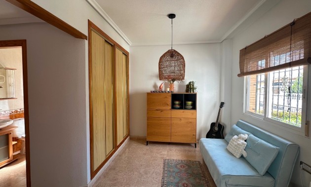 Venta - Villa -
Guardamar del Segura - El Raso