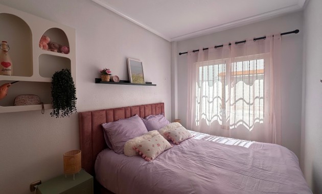 Venta - Villa -
Guardamar del Segura - El Raso