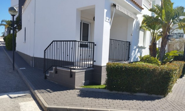 Venta - Bungalow -
Torrevieja - Aguas Nuevas