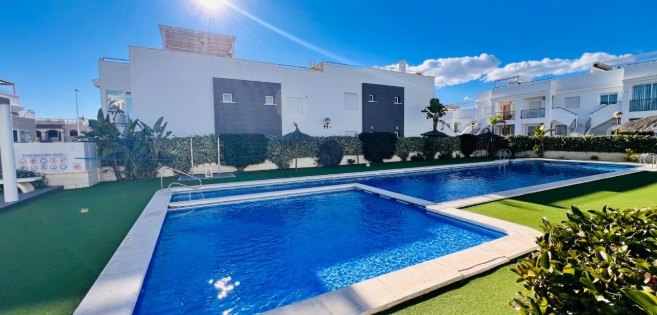Venta - Bungalow -
Torrevieja - Aguas Nuevas