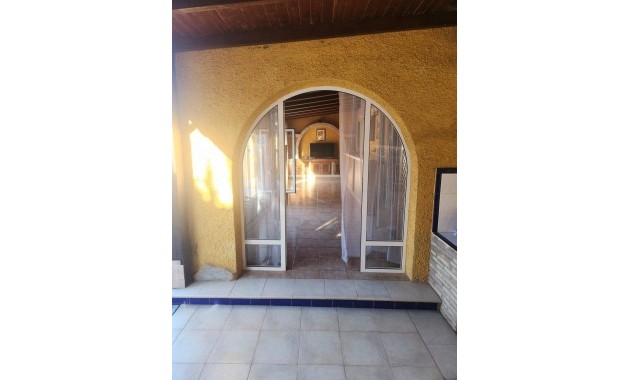 Venta - Villa -
Orihuela Costa - Los Almendros-La Florida