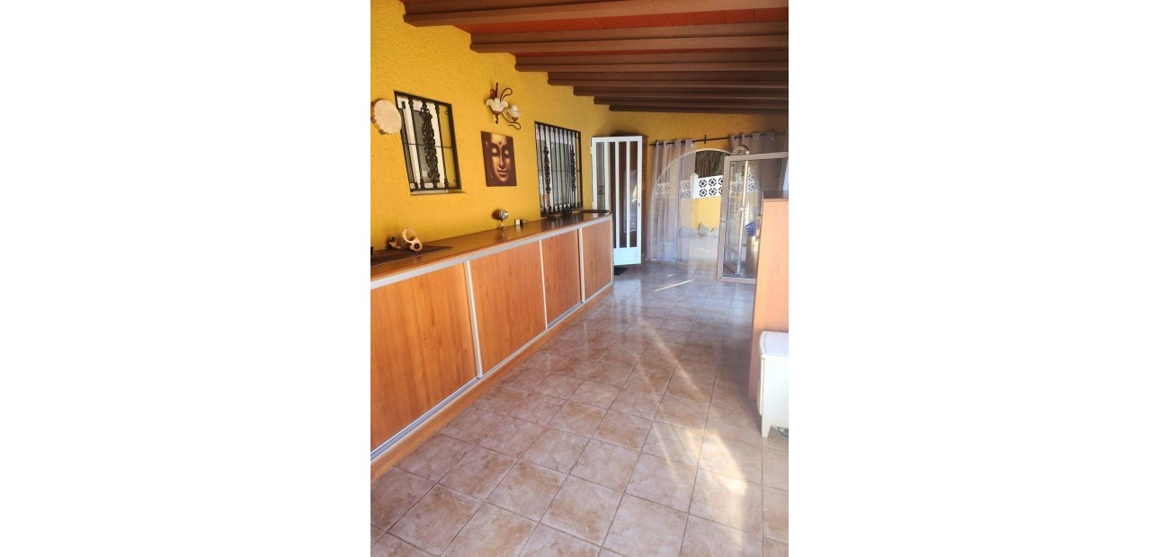 Venta - Villa -
Orihuela Costa - Los Almendros-La Florida
