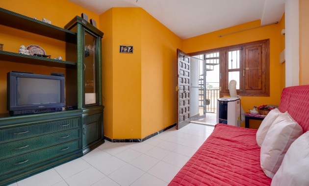 Venta - Bungalow -
Orihuela - Desamparados-Hurchillo-Torremendo