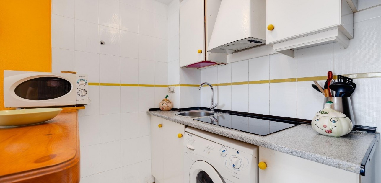 Venta - Bungalow -
Orihuela - Desamparados-Hurchillo-Torremendo