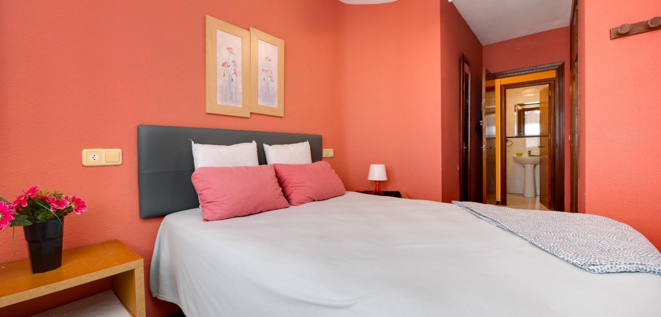 Venta - Bungalow -
Orihuela - Desamparados-Hurchillo-Torremendo