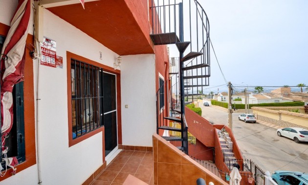 Venta - Bungalow -
Orihuela - Desamparados-Hurchillo-Torremendo