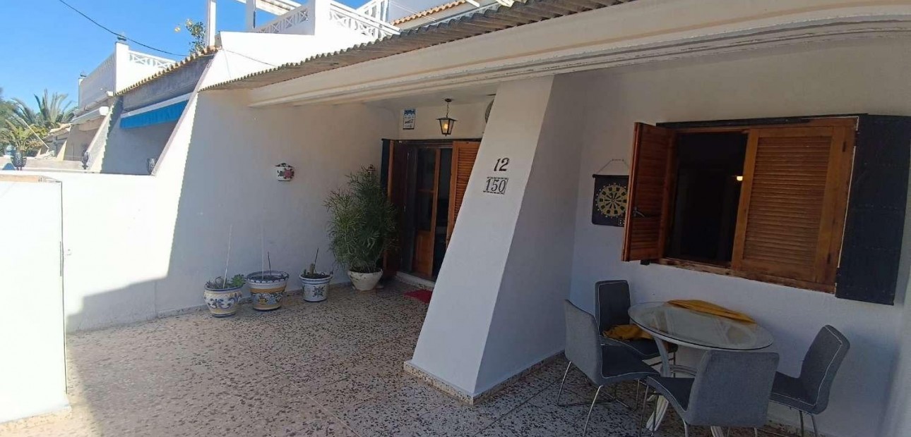 Herverkoop - Bungalow -
Torrevieja - El limonar