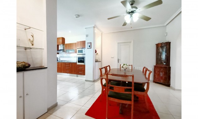 Herverkoop - Detached Villa -
Gea Y Truyols