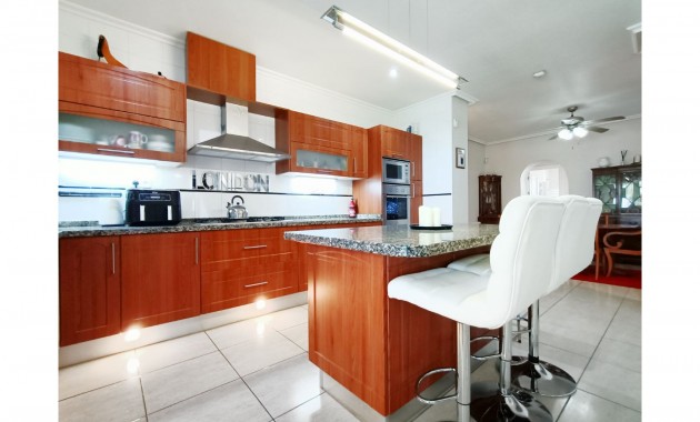 Herverkoop - Detached Villa -
Gea Y Truyols