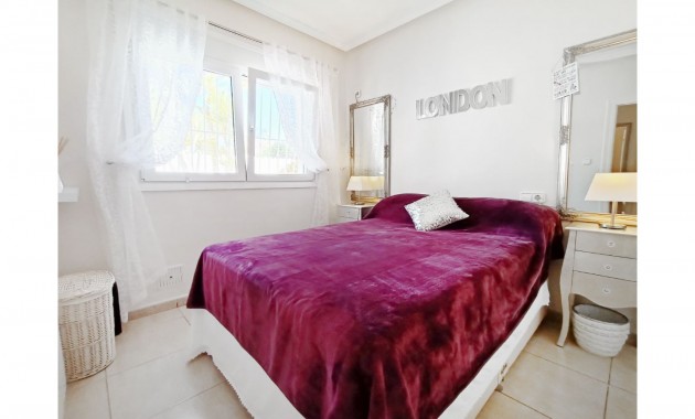 Herverkoop - Detached Villa -
Gea Y Truyols