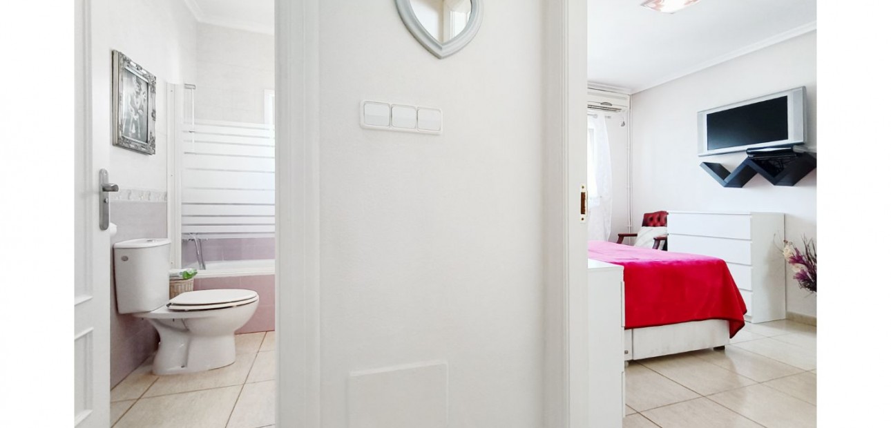 Herverkoop - Detached Villa -
Gea Y Truyols