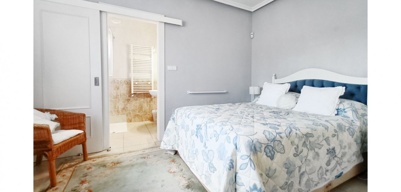 Herverkoop - Detached Villa -
Gea Y Truyols