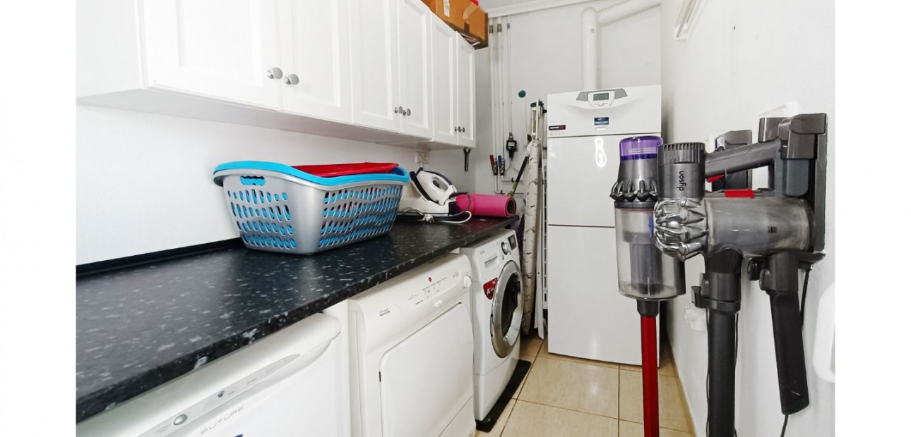 Herverkoop - Detached Villa -
Gea Y Truyols