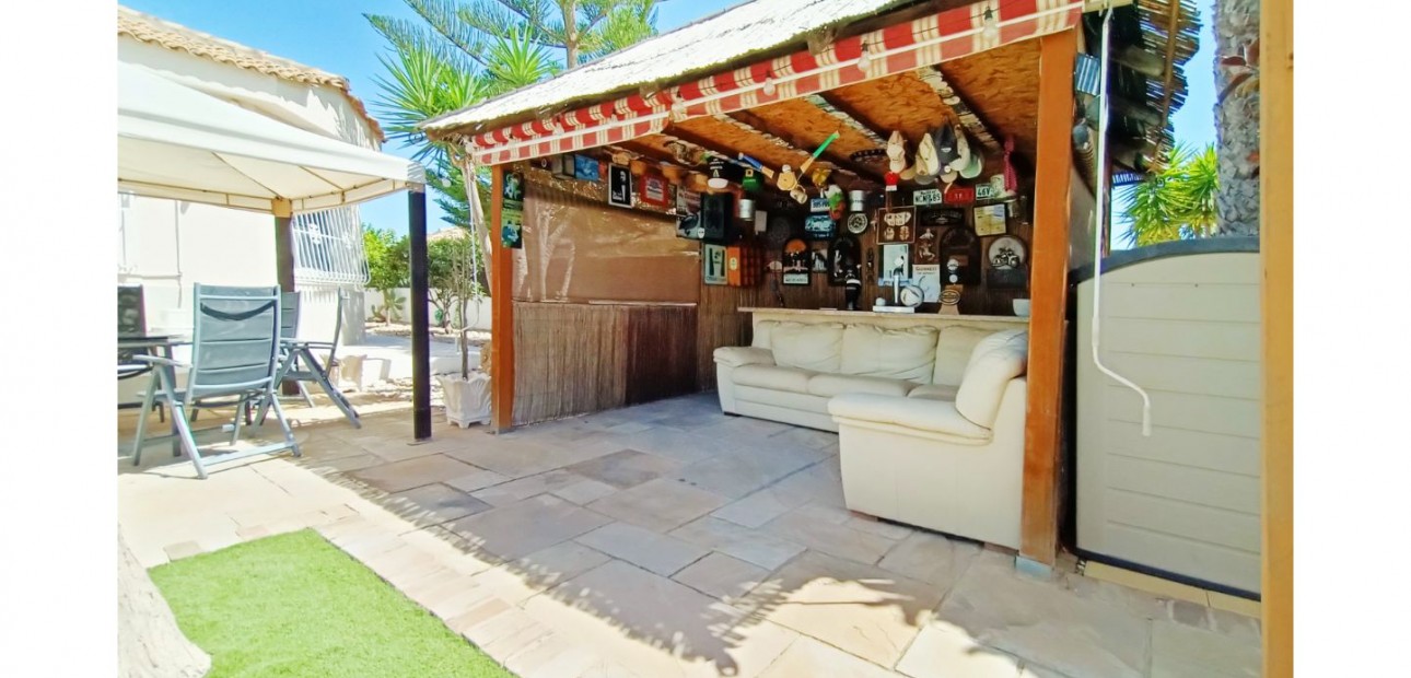 Herverkoop - Detached Villa -
Gea Y Truyols