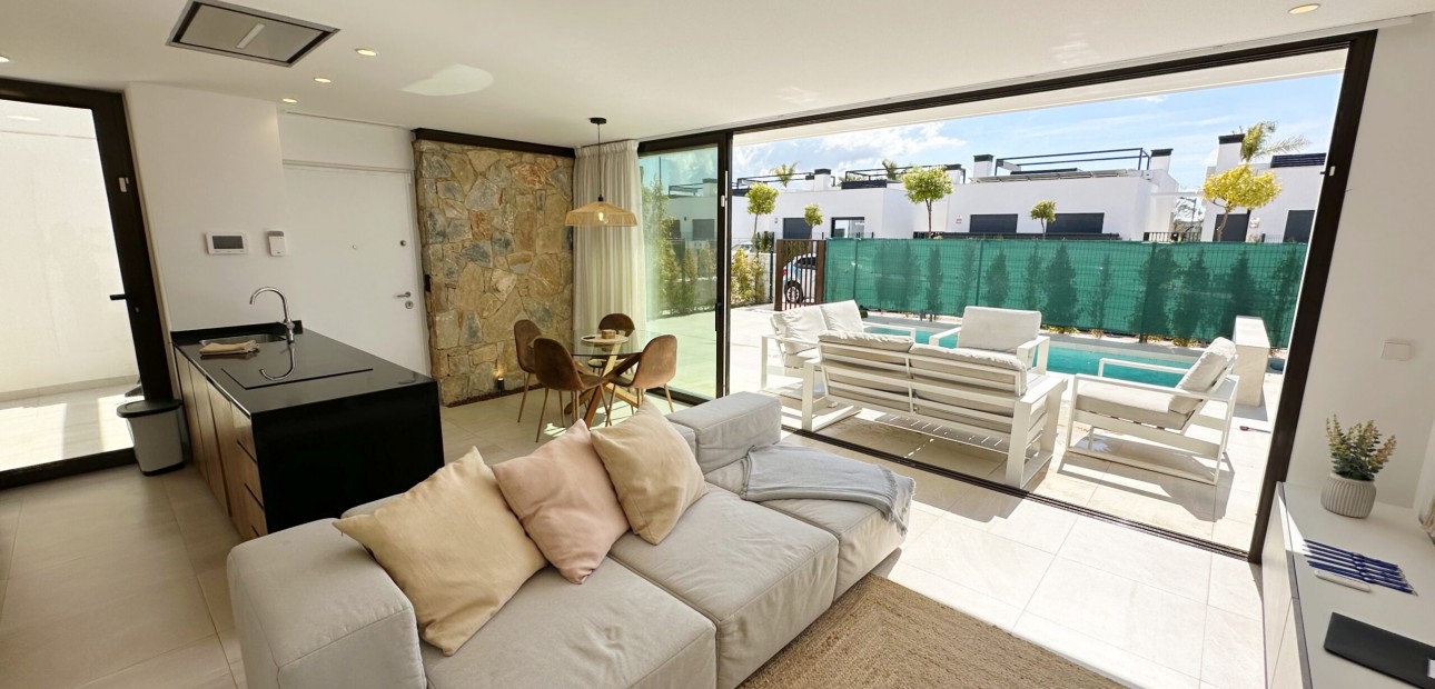 Sale - Detached Villa -
Santa Rosalia Lake and Life Resort