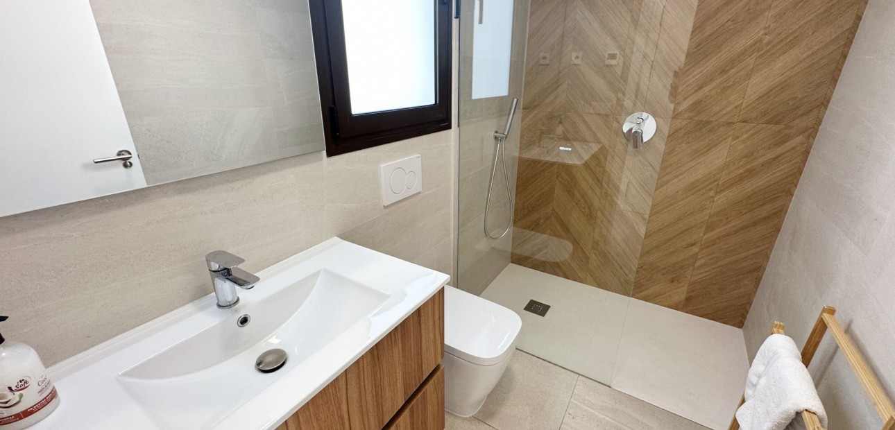 Sale - Detached Villa -
Santa Rosalia Lake and Life Resort