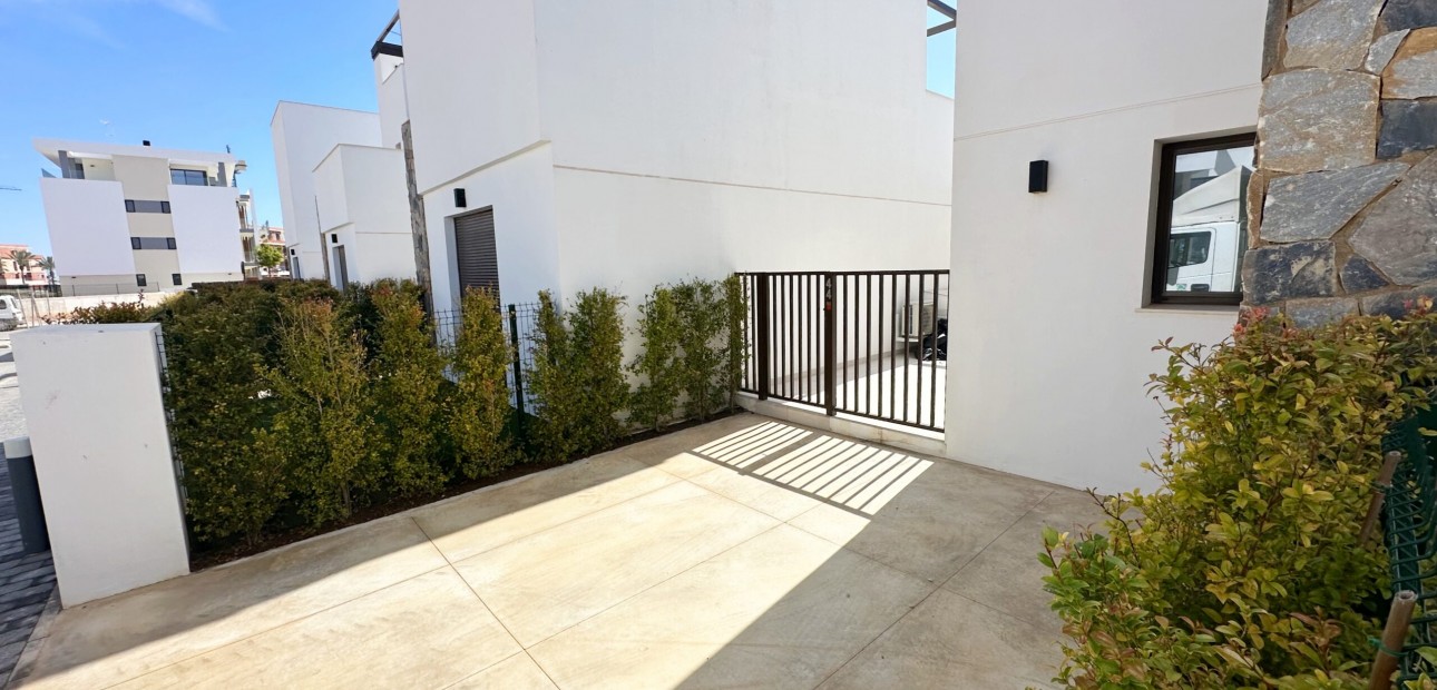 Sale - Detached Villa -
Santa Rosalia Lake and Life Resort