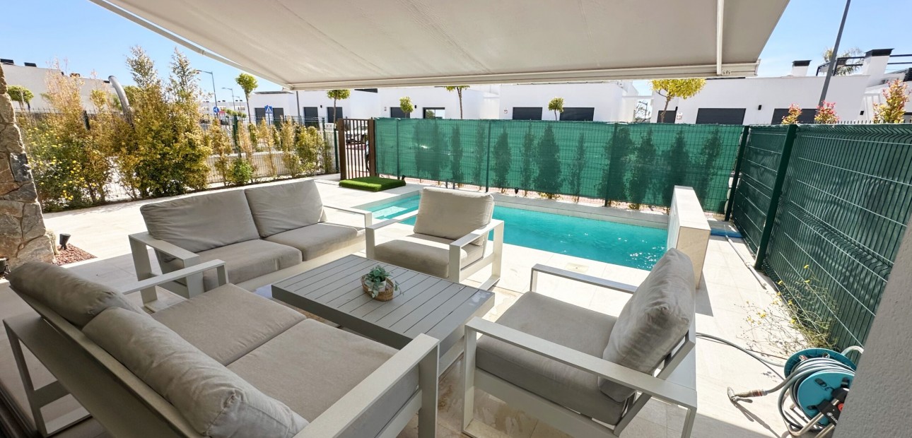 Sale - Detached Villa -
Santa Rosalia Lake and Life Resort