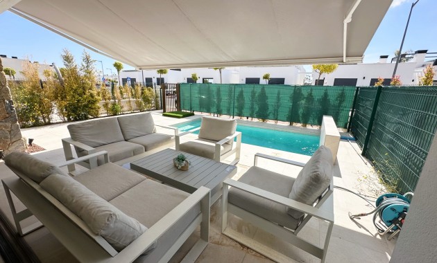 Sale - Detached Villa -
Santa Rosalia Lake and Life Resort