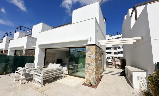 Sale - Detached Villa -
Santa Rosalia Lake and Life Resort