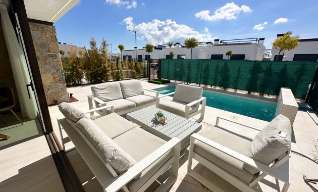 Sale - Detached Villa -
Santa Rosalia Lake and Life Resort