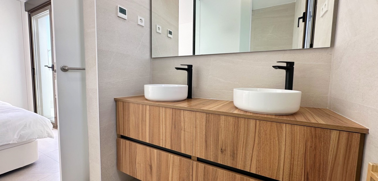 Sale - Detached Villa -
Santa Rosalia Lake and Life Resort