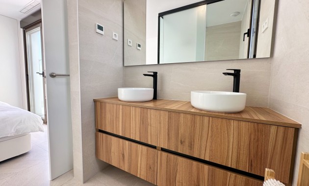 Sale - Detached Villa -
Santa Rosalia Lake and Life Resort