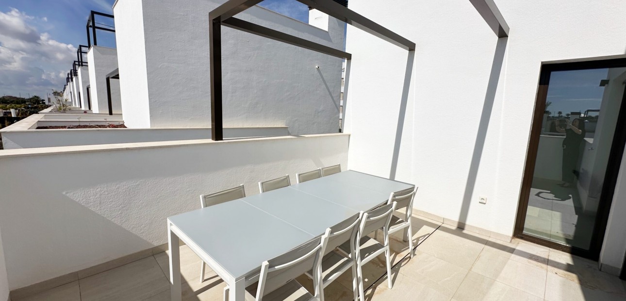 Sale - Detached Villa -
Santa Rosalia Lake and Life Resort