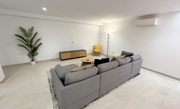 Sale - Detached Villa -
Santa Rosalia Lake and Life Resort