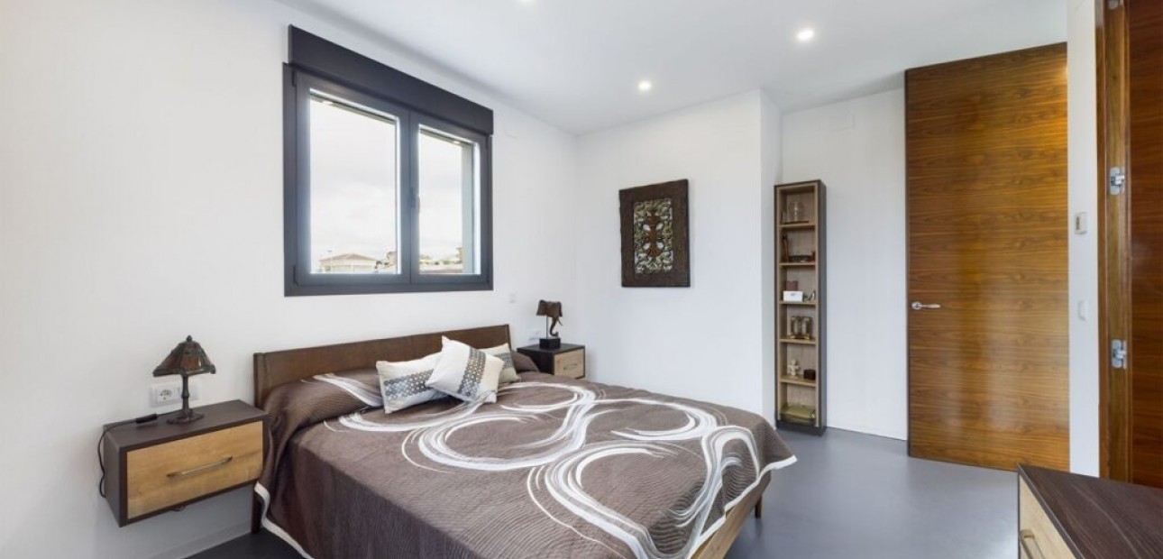 Herverkoop - Detached Villa -
Los Alcázares - Serena Golf