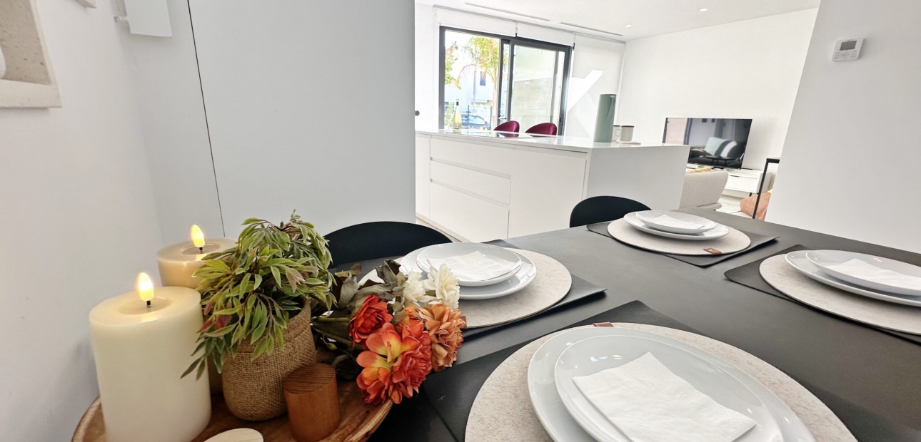 Sale - Detached Villa -
Santa Rosalia Lake and Life Resort