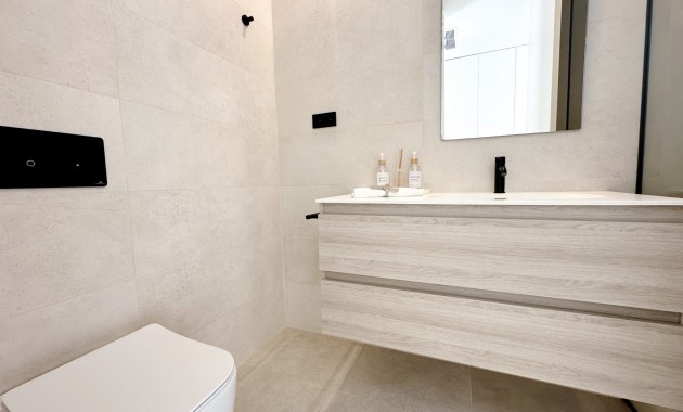 Sale - Detached Villa -
Santa Rosalia Lake and Life Resort