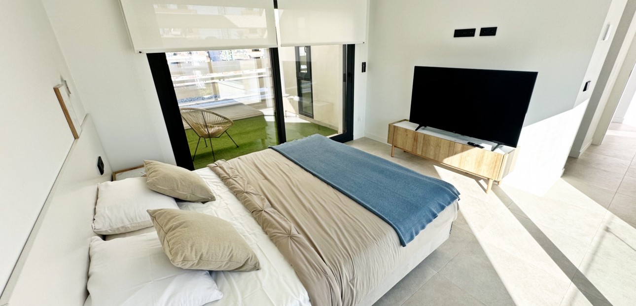 Sale - Detached Villa -
Santa Rosalia Lake and Life Resort