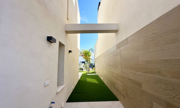 Sale - Detached Villa -
Santa Rosalia Lake and Life Resort