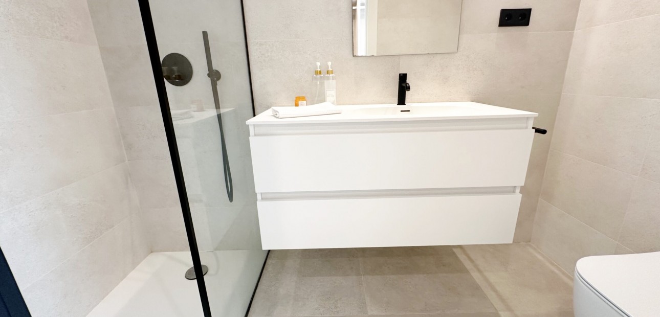 Sale - Detached Villa -
Santa Rosalia Lake and Life Resort