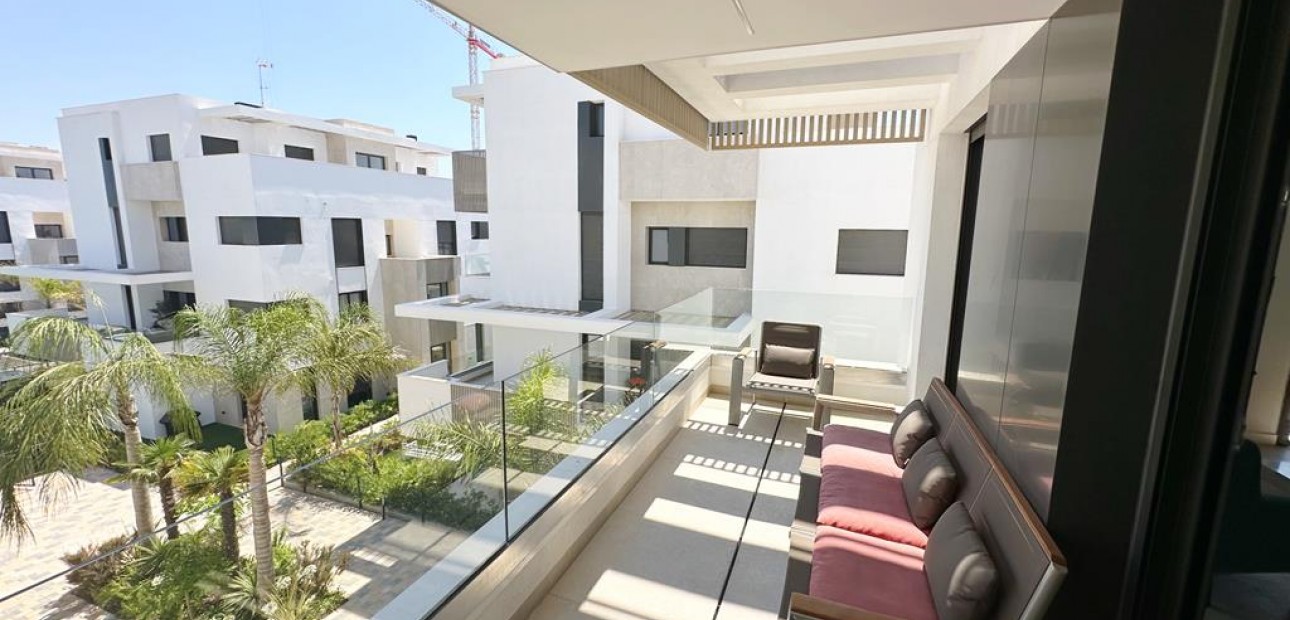 Herverkoop - Appartement / flat -
Santa Rosalia Lake and Life Resort