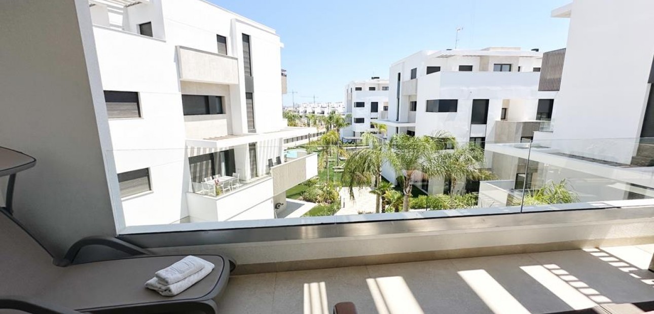 Herverkoop - Appartement / flat -
Santa Rosalia Lake and Life Resort