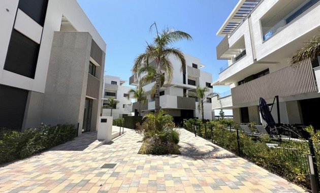 Herverkoop - Appartement / flat -
Santa Rosalia Lake and Life Resort