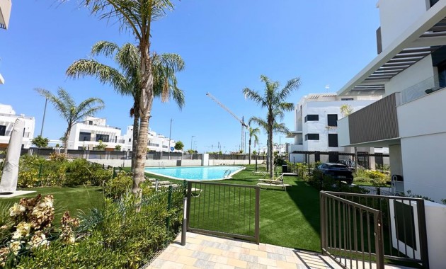 Herverkoop - Appartement / flat -
Santa Rosalia Lake and Life Resort