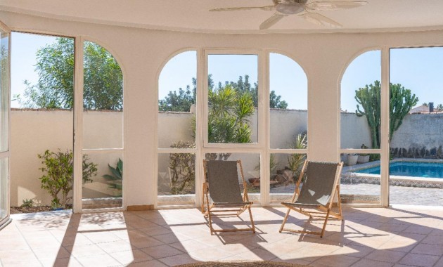 Venta - Villa -
Orihuela Costa - Playa Flamenca